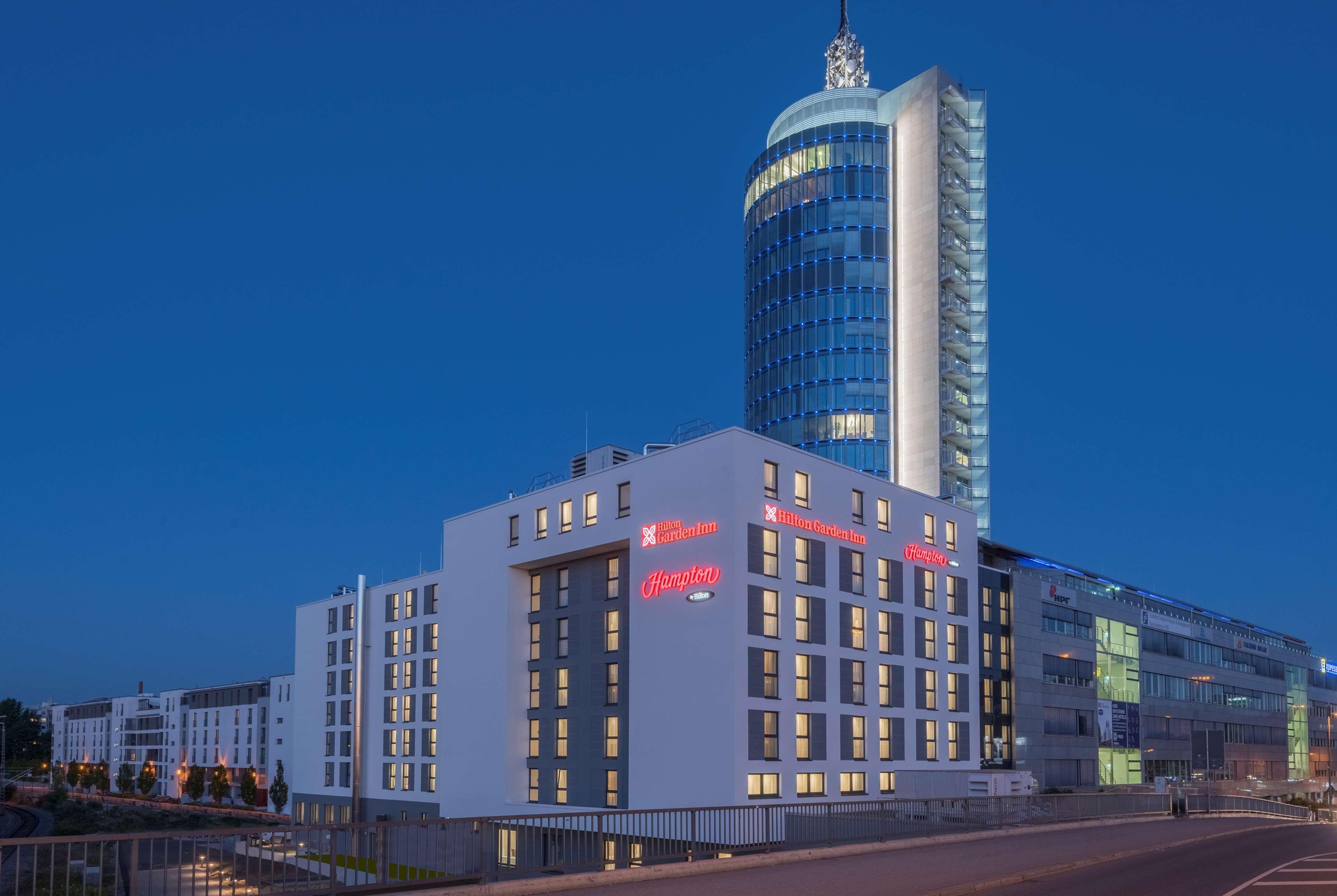 Hilton Garden Inn Munich City West Exterior photo