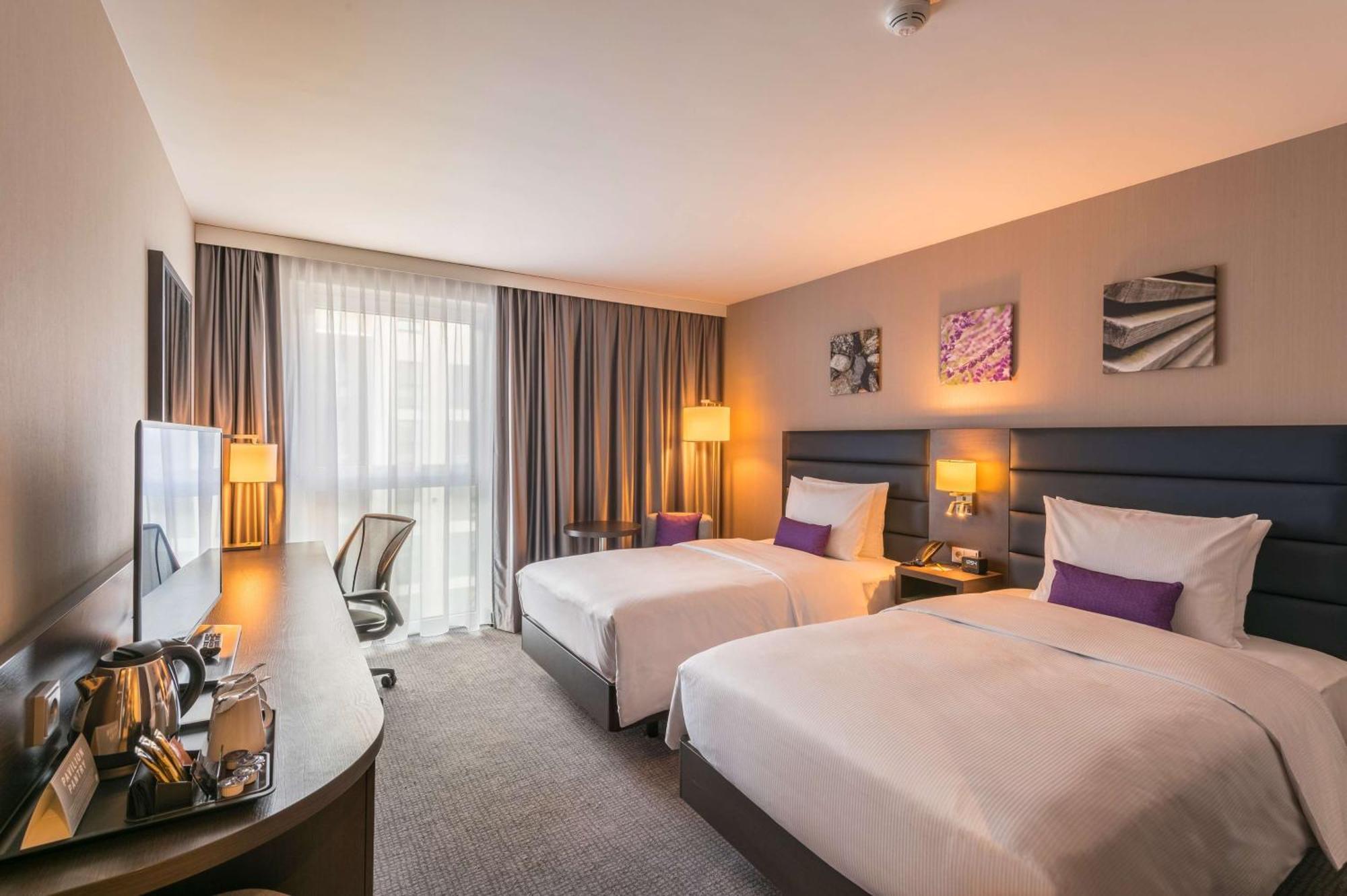 Hilton Garden Inn Munich City West Exterior photo